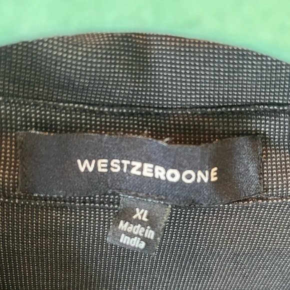 WestZeroOne Men”s 3 Button Short Sleeve Polo Shirt in Black Size XL - Picture 5 of 7